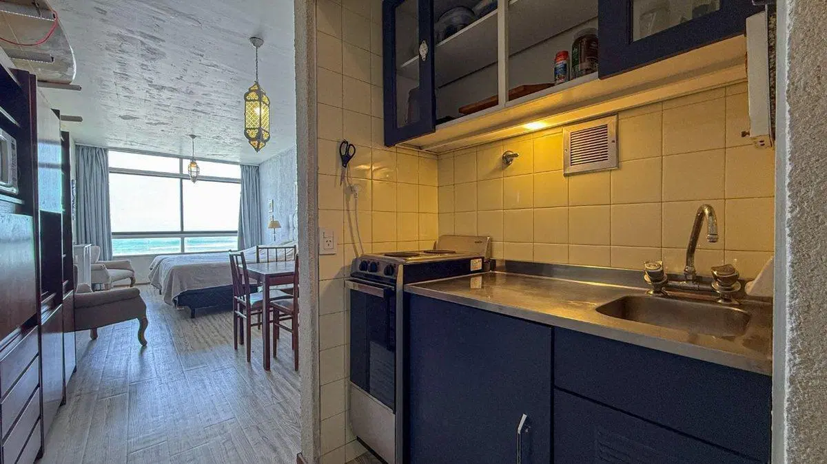 VENTA MONOAMBIENTE MIRAMAR EDIFICIO CATEGORIA 2