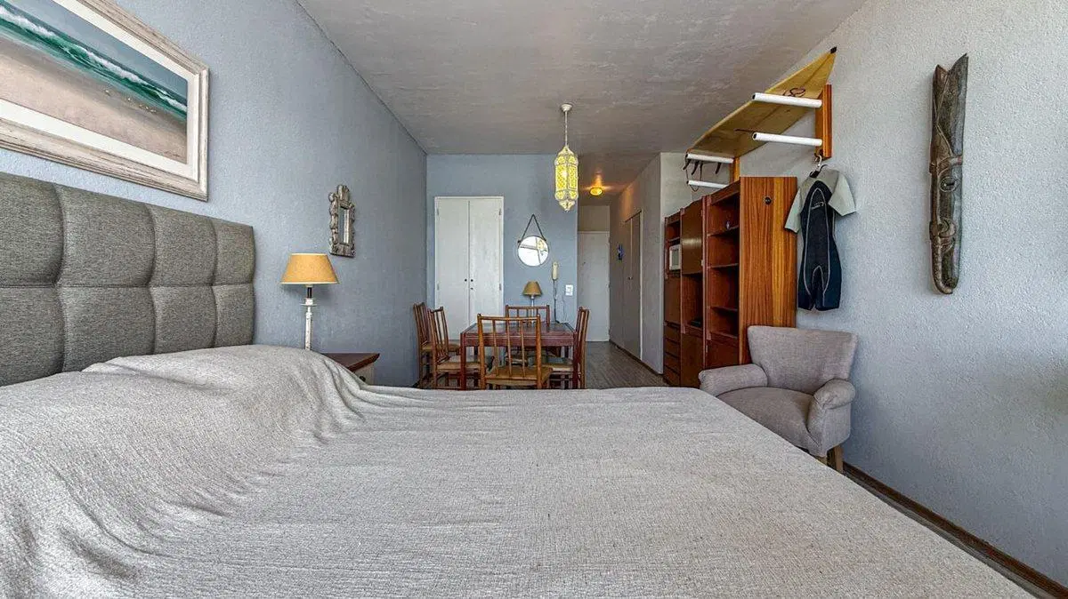 VENTA MONOAMBIENTE MIRAMAR EDIFICIO CATEGORIA 5
