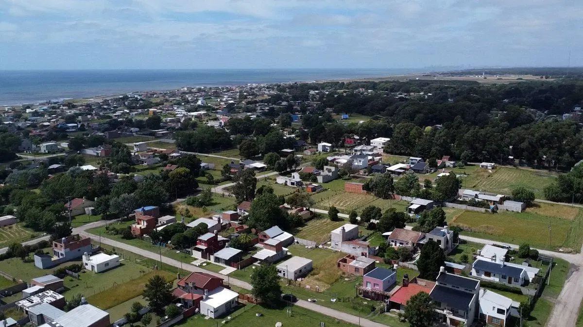 VENTA LOTE EN SANTA ELENA A METROS DEL MAR 3