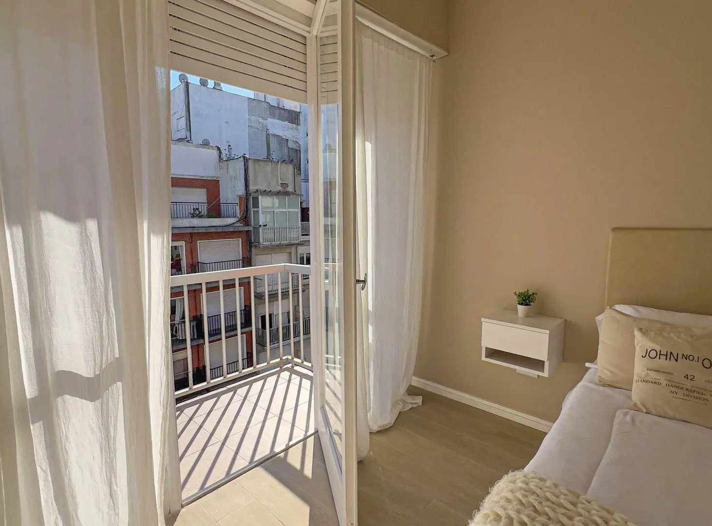 VENTA DEPTO 3 AMBIENTES ZONA GUEMES RECICLADO 4