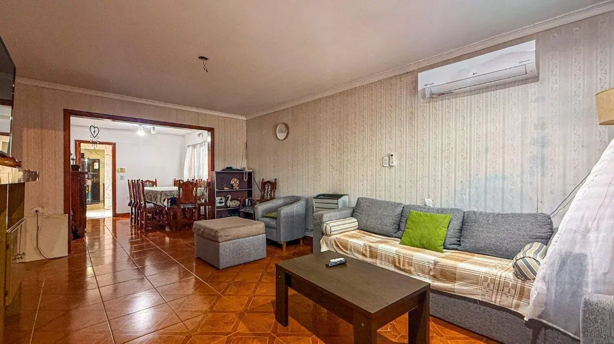 venta casa 3 ambientes jardin + dto 2 amb. permuta 5