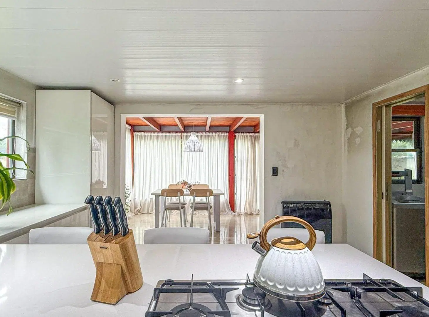 ALQUILER CASA 5 AMBIENTES MIRAMAR LAS LOMAS 3