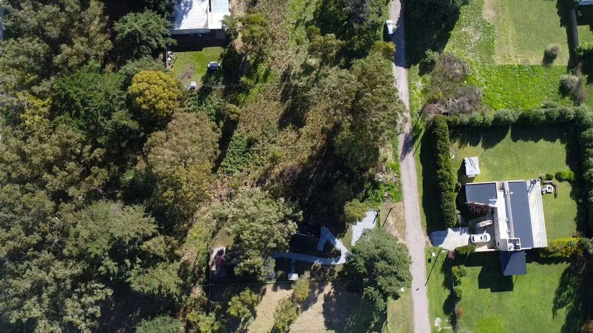 Venta lote en Acantilados  muy buena ubicacion 3
