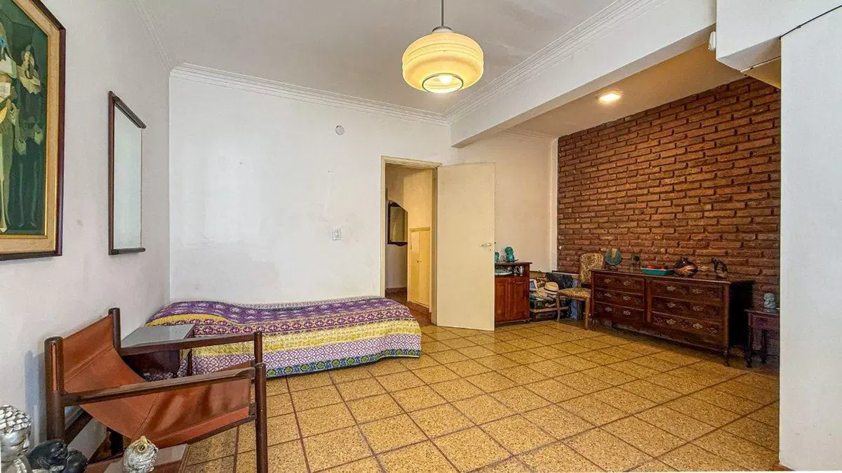 VENTA CASA EN BLOCK 2 AMB + 4 AMB DON BOSCO 4
