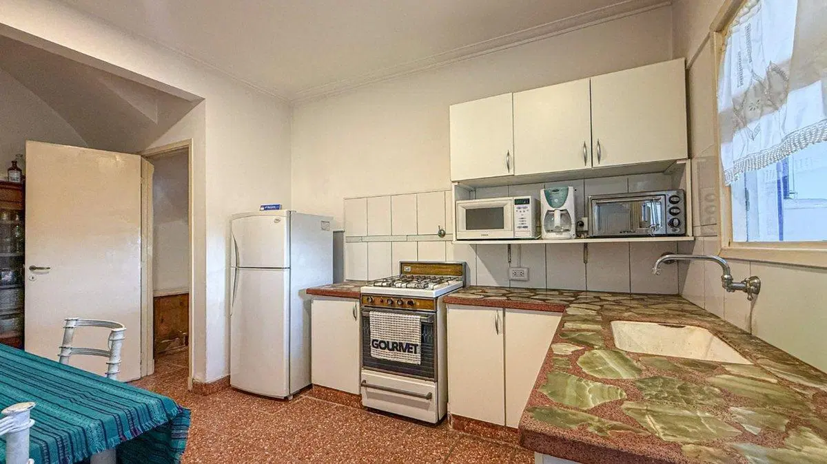 VENTA CASA EN BLOCK 2 AMB + 4 AMB DON BOSCO 5