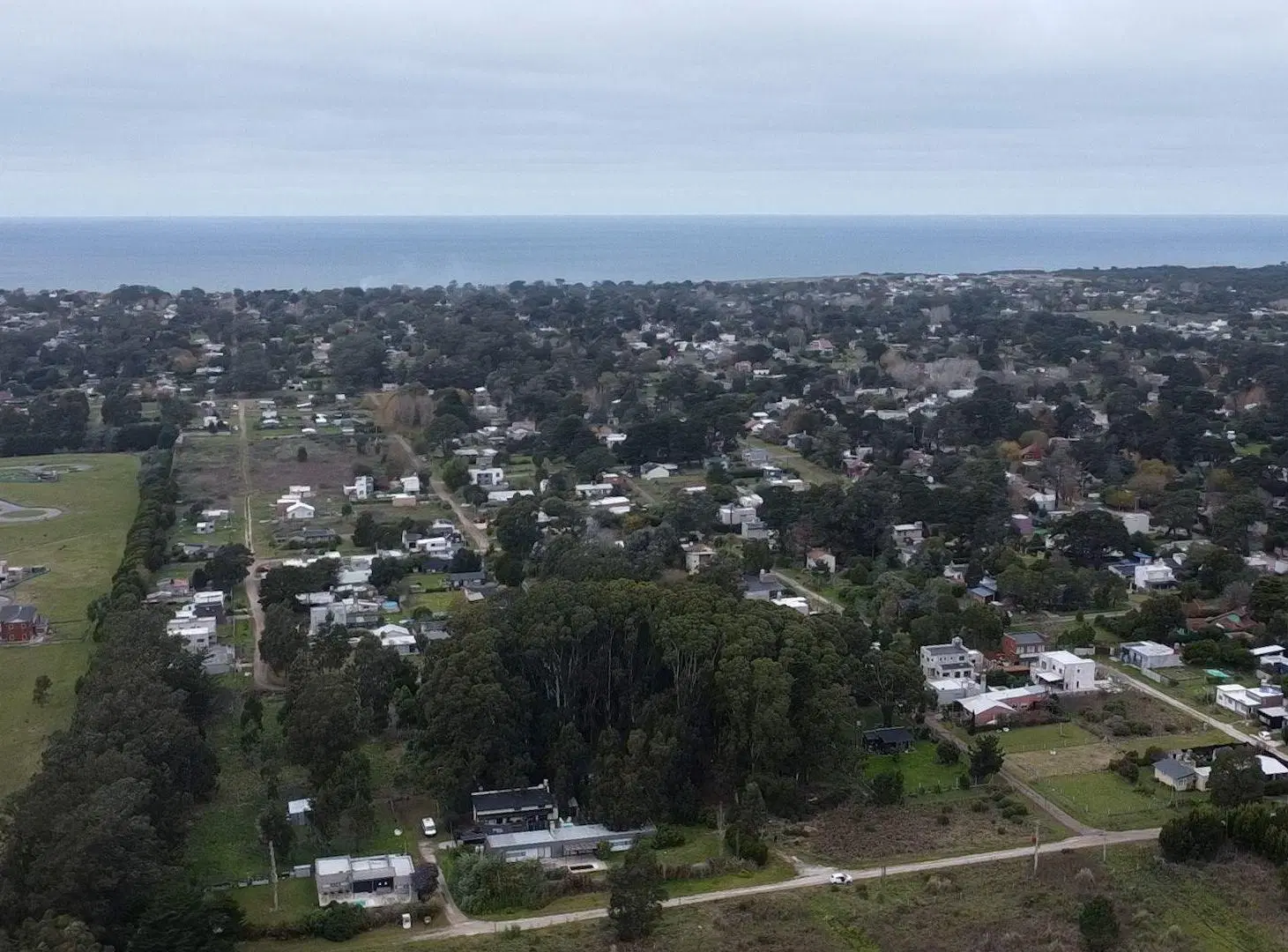 VENTA DE LOTE 375M² BARRIO ACANTILADOS 3