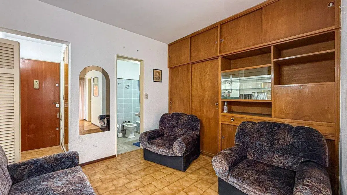 MONOAMBIENTE CON BALCON AL FRENTE 5