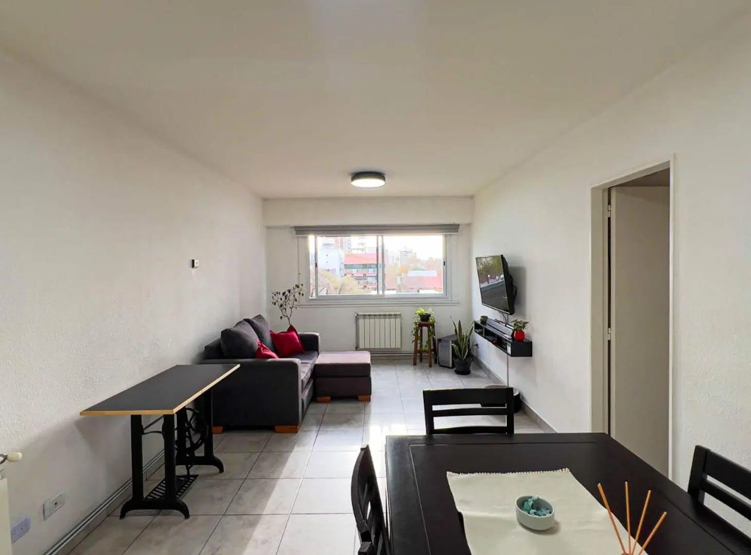 Departamento 4 ambientes con cochera, zona Chauvin 4