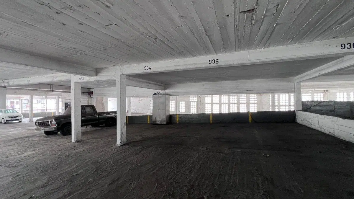 VENTA COCHERA OPORTUNIDAD CENTRO MAR DEL PLATA 5