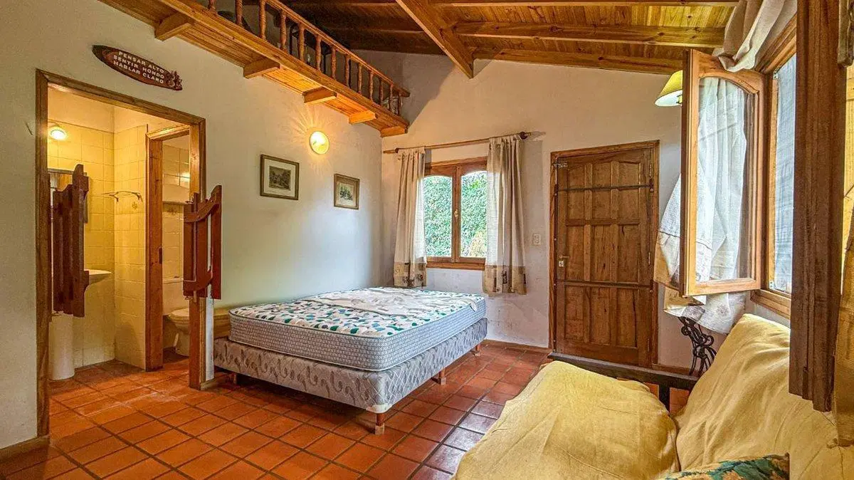 Venta casa 4 ambientes pileta Sierra de los Padres 5