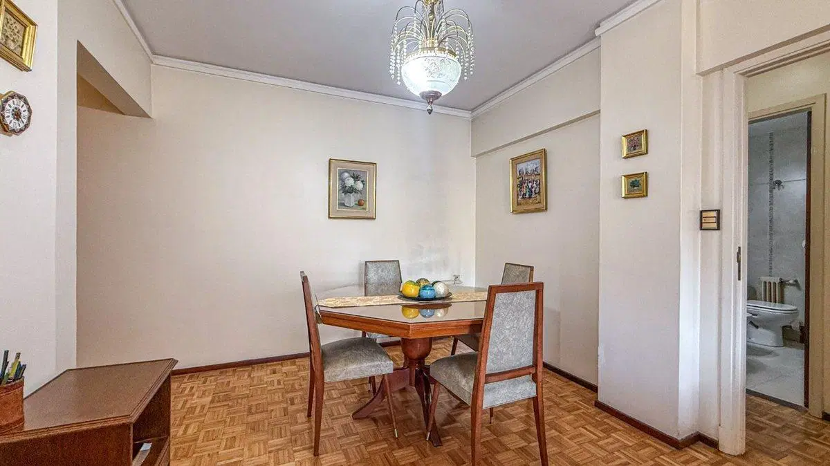 VENTA DEPARTAMENTO 3 AMBIENTES DEPENDENCIA COCHERA 5
