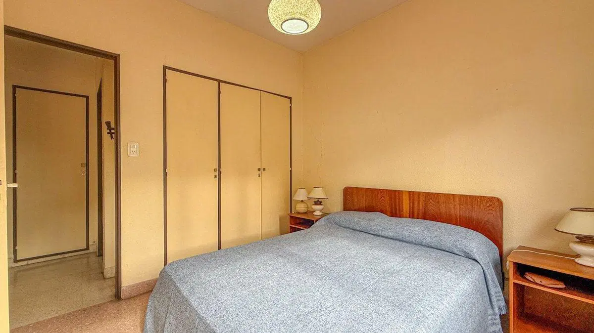Depto 2 ambientes amueblado con terraza y parrila 4