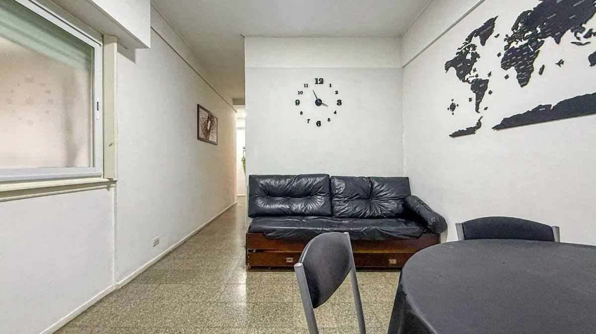 VENTA monoambiente, zona plaza Colon 2