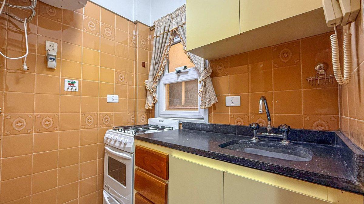 Foto de MONOAMBIENTE EN VENTA MACROCENTRO FRENTE, imagen 3