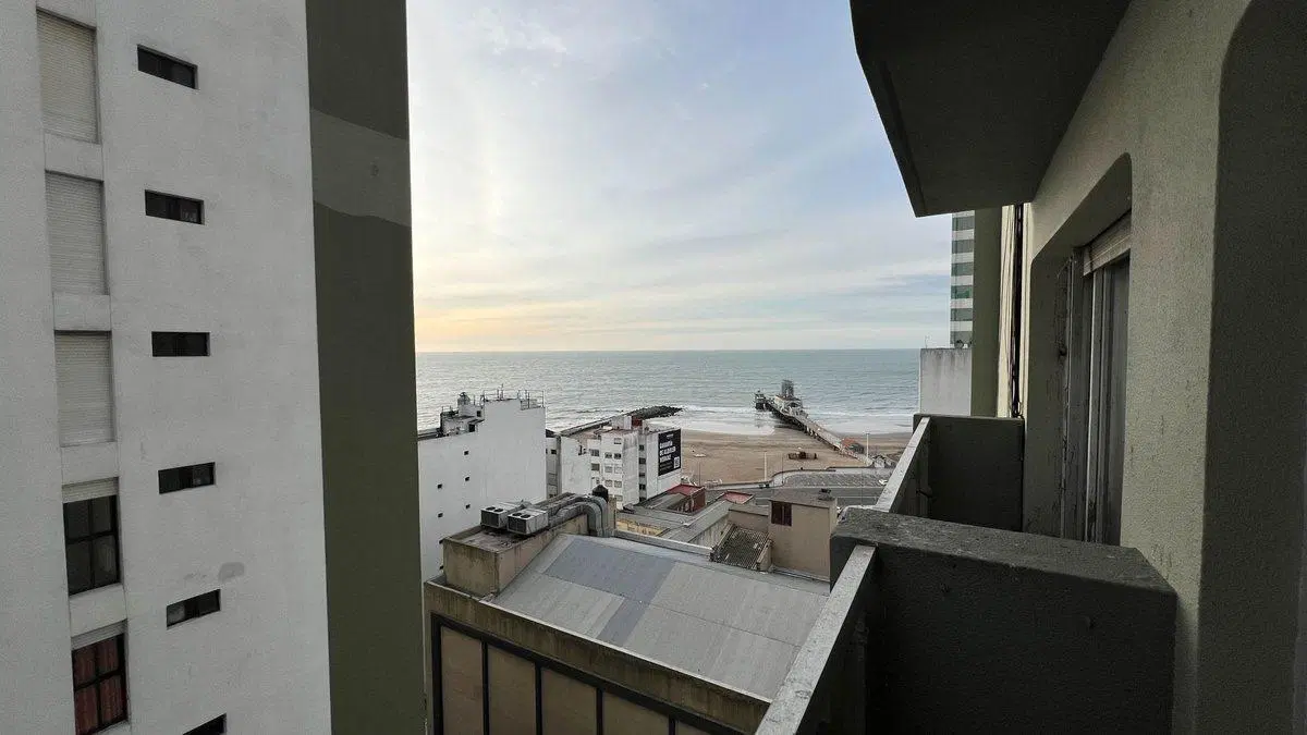 ALQUILER departamento 3 ambientes con cochera 5