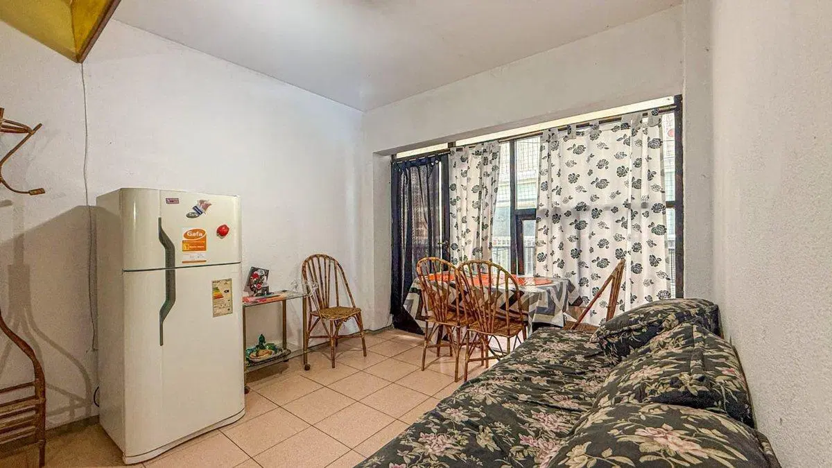 VENTA DEPARTAMENTO DOS AMBIENTES ZONA GUEMES 5