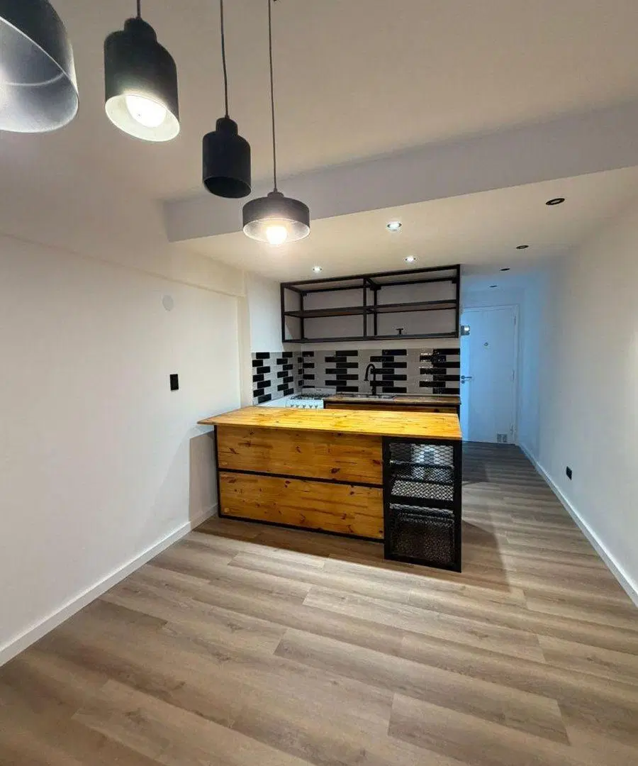 Venta Monoambiente Reciclado Zona Guemes 4