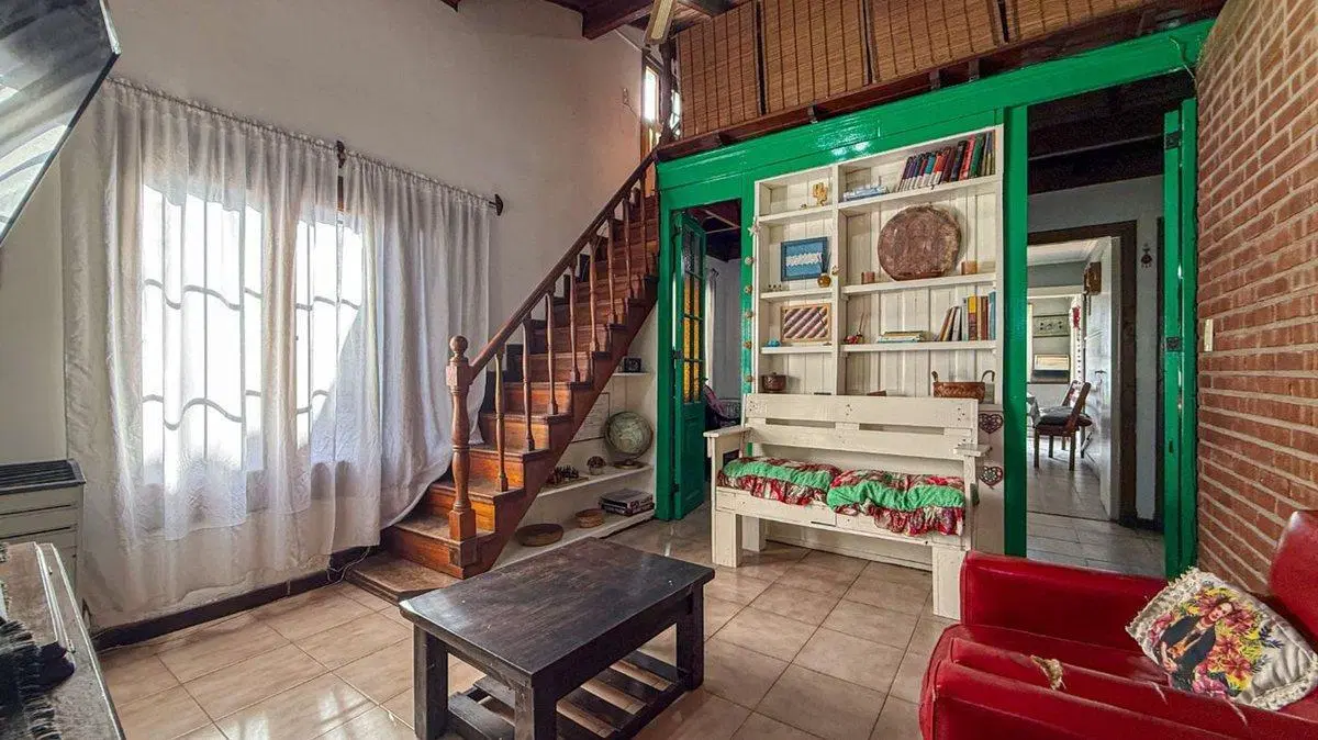 Venta Casa 5 ambientes Bo Las Heras jardín galpón 5
