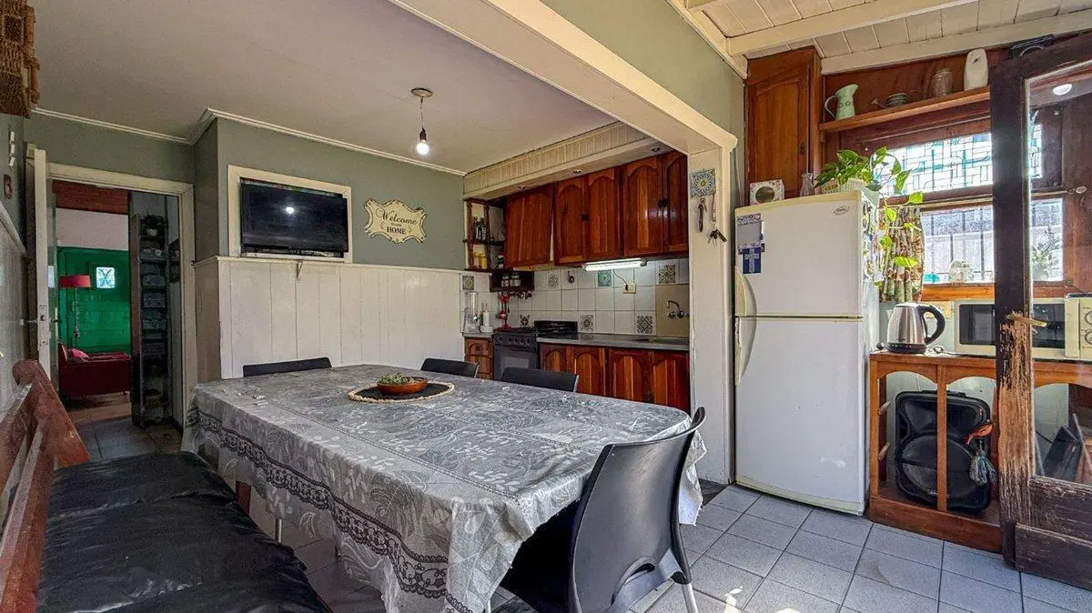 Venta Casa 5 ambientes Bo Las Heras jardín galpón 2
