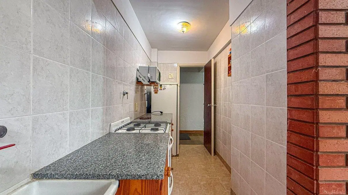 VENTA DEPTO 2 AMBIENTES CON COCHERA MIRAMAR 2