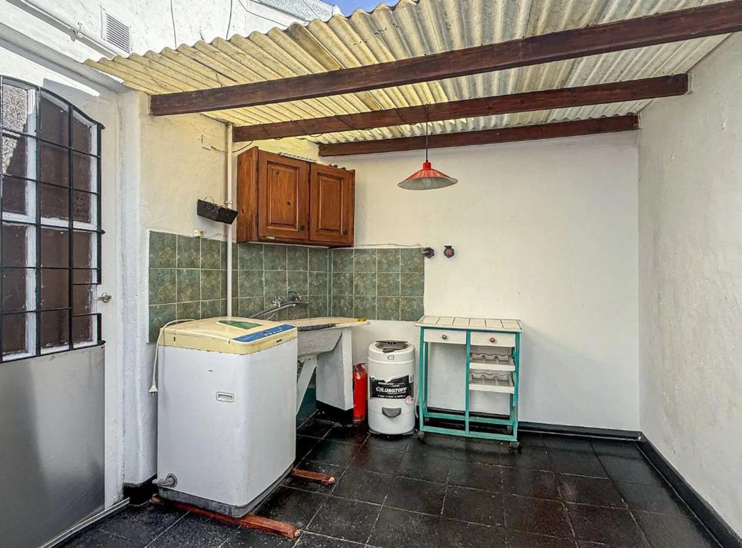 Alquiler PH 3 Ambientes con Patio Barrio Chauvin 3