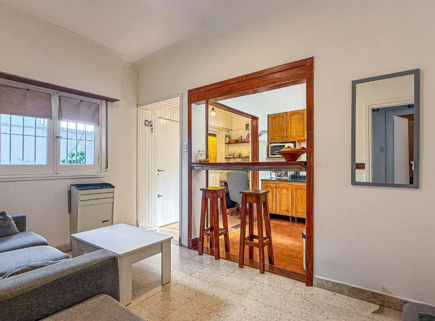 Alquiler PH 3 Ambientes con Patio Barrio Chauvin 4
