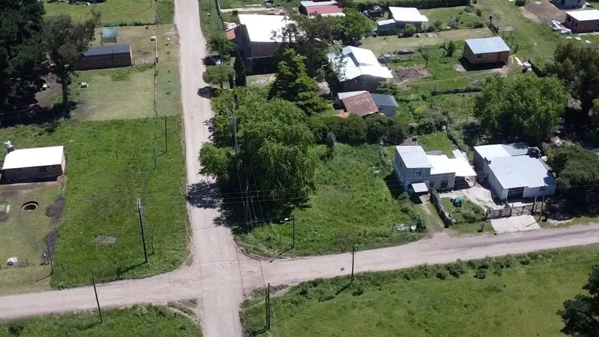 VENTA LOTE EN ZONA SUR, ACCESO POR JORGE NEWBERY 5