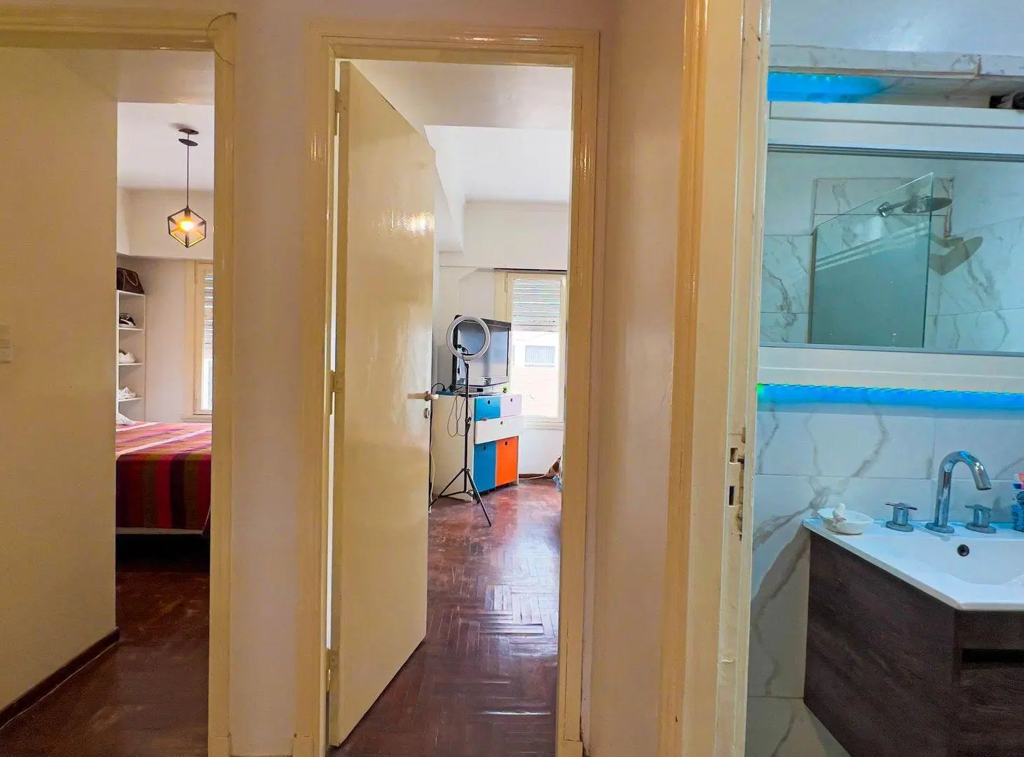 VENTA DEPARTAMENTO 5 AMBIENTES FRENTE CENTRO 8