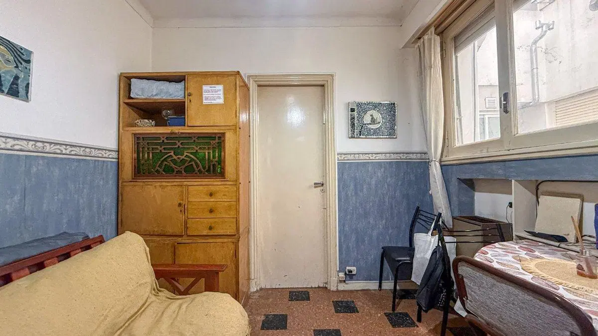 Venta departamento 2 ambientes interno Centro 4