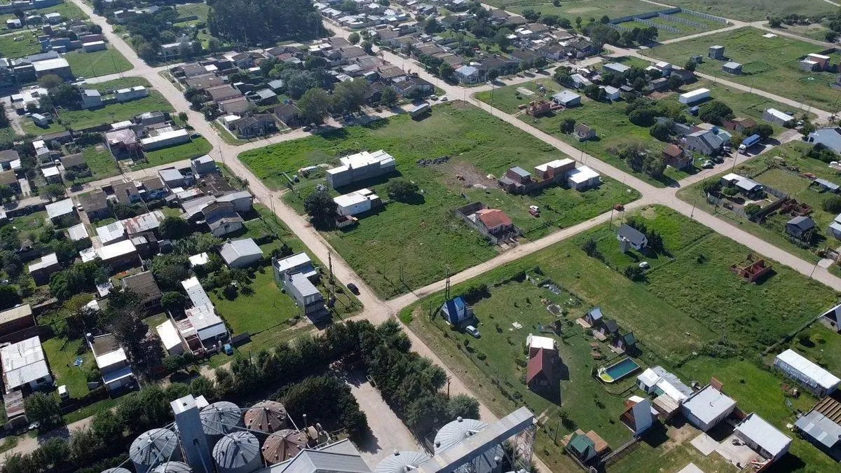Venta lote 200m² excelente ubicación 3