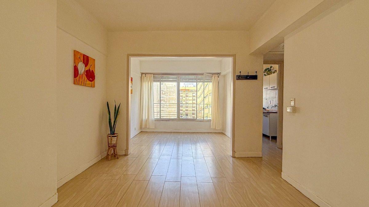 VENTA MONOAMBIENTE FRENTE DIVISIBLE METROS DEL MAR