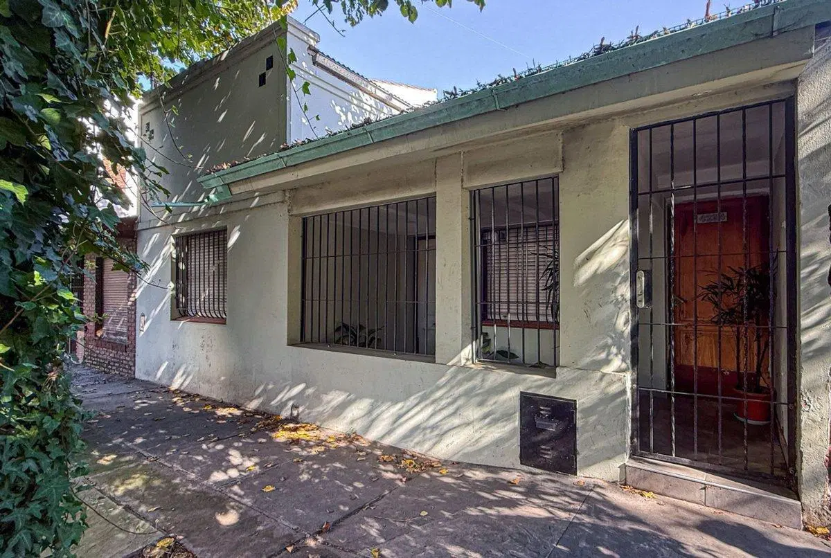Venta Casa 3 amb. en Pinos de Anchorena A. Crédito 4