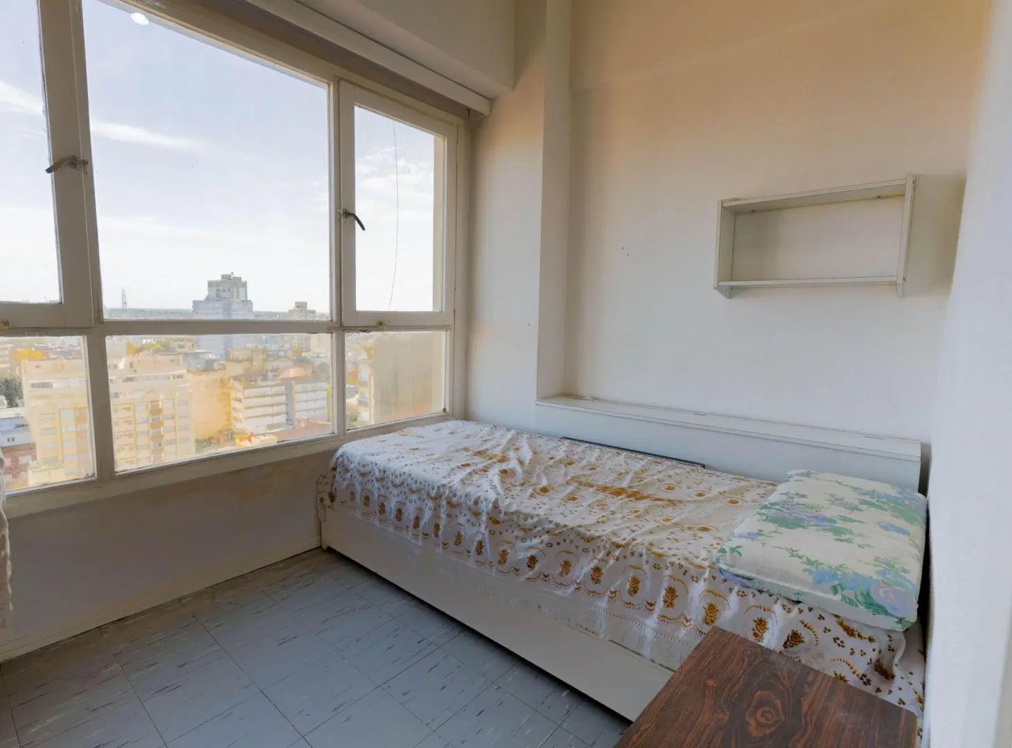 Departamento 3 ambientes Miramar lateral al mar 4