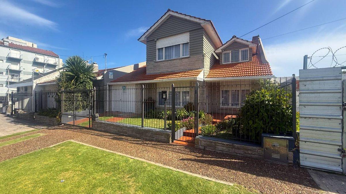 Venta Casa 6 Amb. Punta Mogotes Reciclada c/Parque