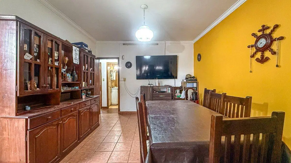 EN VENTA CASA 3 AMBIENTES  - APTO CRÉDITO 5