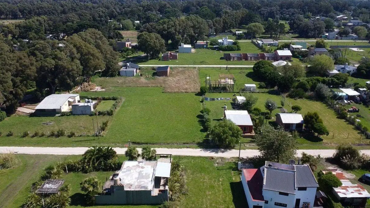 Venta lote en Playa Dorada a 500 mtrs de la costa 5