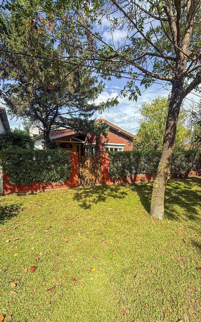venta casa 4 ambientes parquemar , Miramar