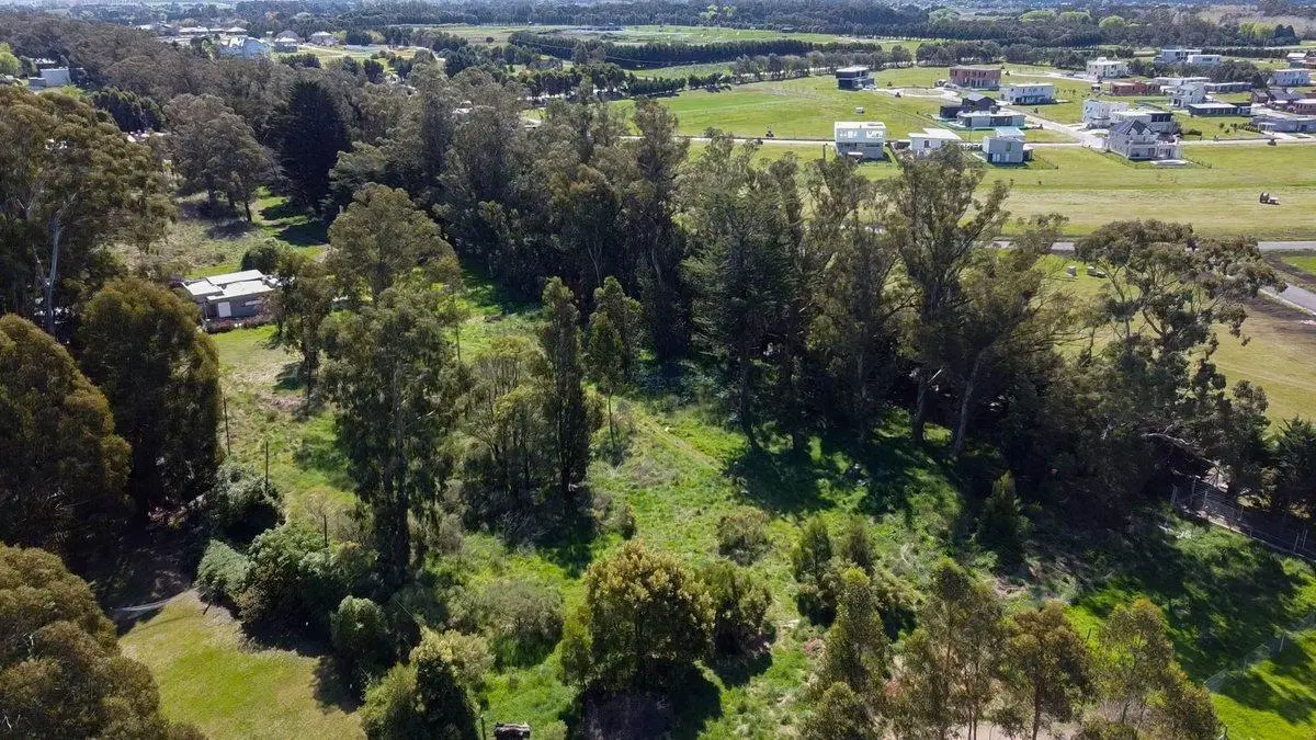 VENTA DE 9 LOTES EN ACANTILADOS 3495 M2 4