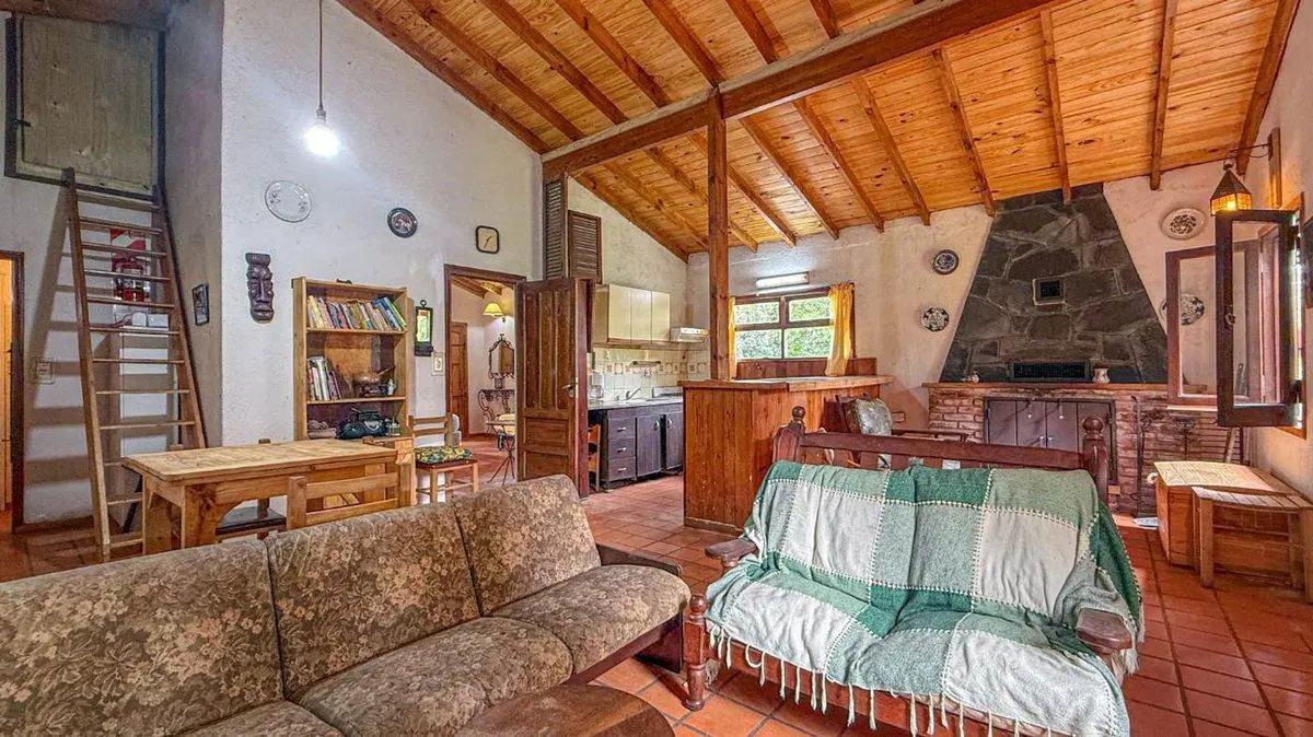 Venta casa 4 ambientes pileta Sierra de los Padres 5