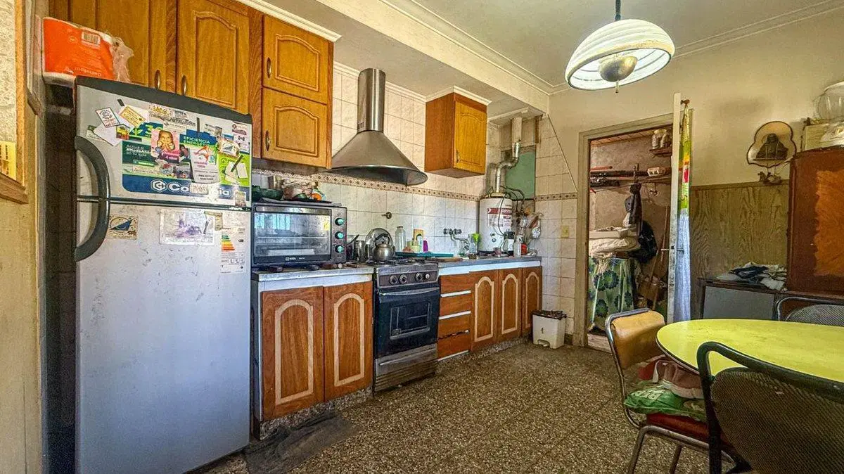 Venta casa 3 ambientes en Las Avenidas con jardín 4