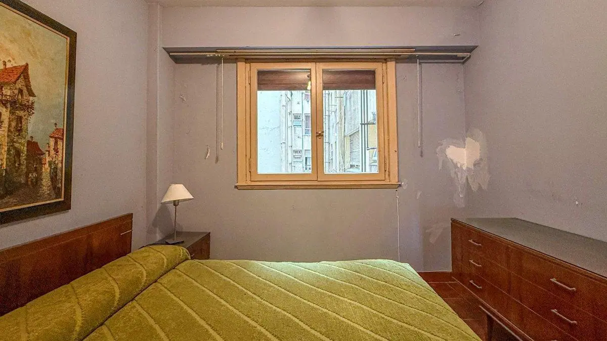 VENTA DTO 2 AMB AL FRENTE PLAZA COLON CON DEP. 3