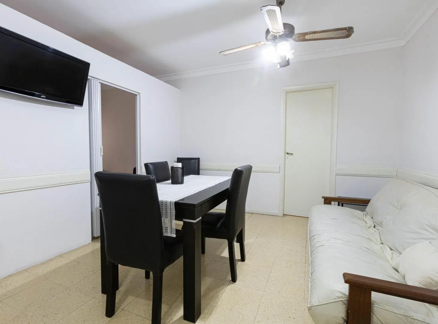 Venta departamento 2 ambientes Plaza Colon 5