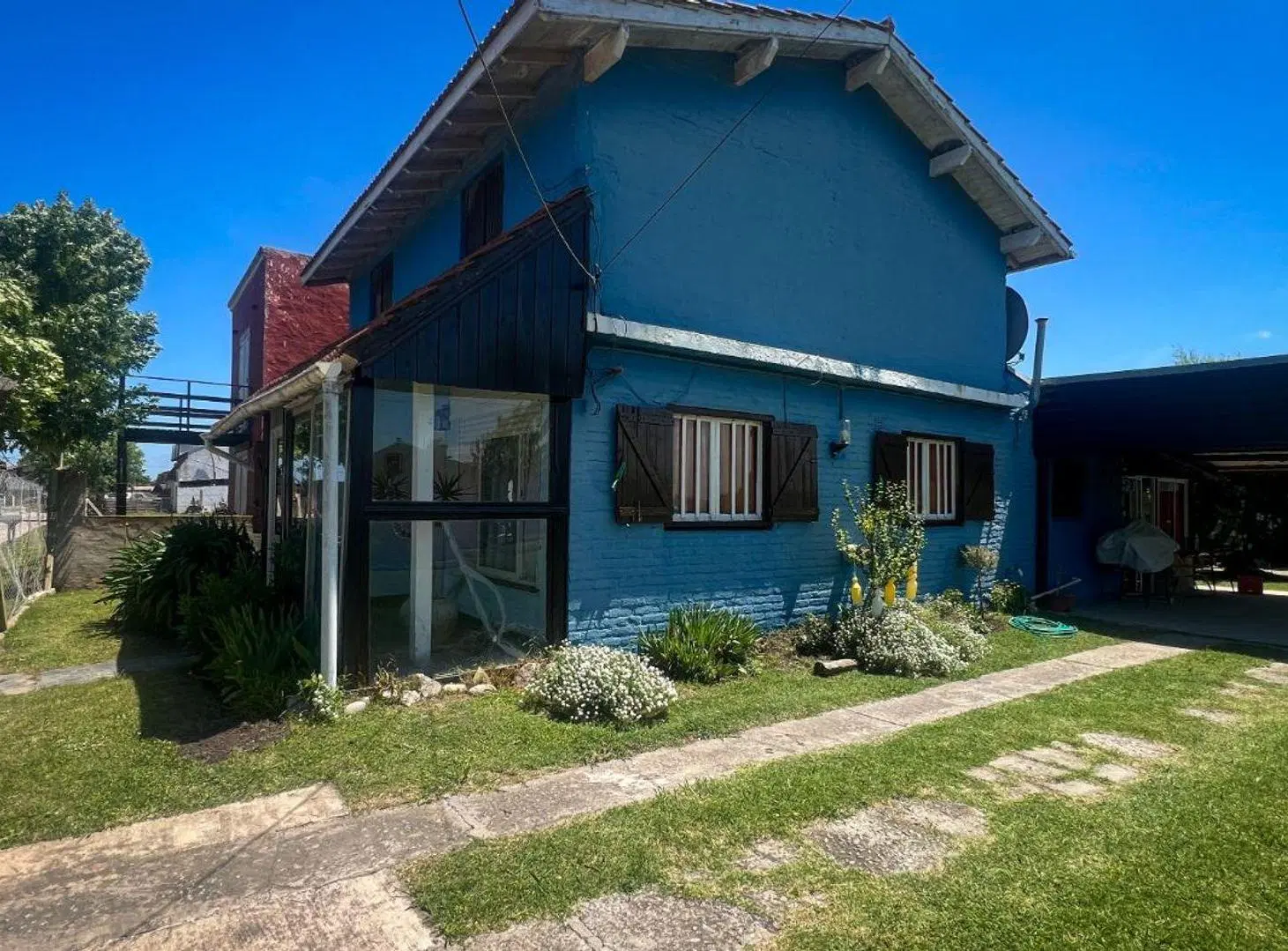 Venta casa 5 ambientes Camet Norte con parque 5