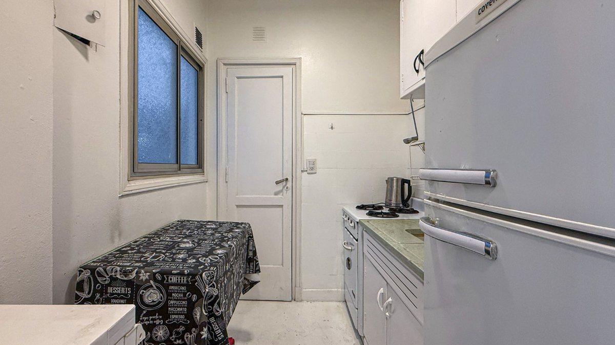 Foto de Venta Departamento 2 ambientes P Colón a la calle, imagen 2