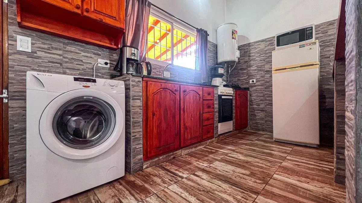 VENTA CASA 3 AMBIENTES VILLA GOLF MIRAMAR 5