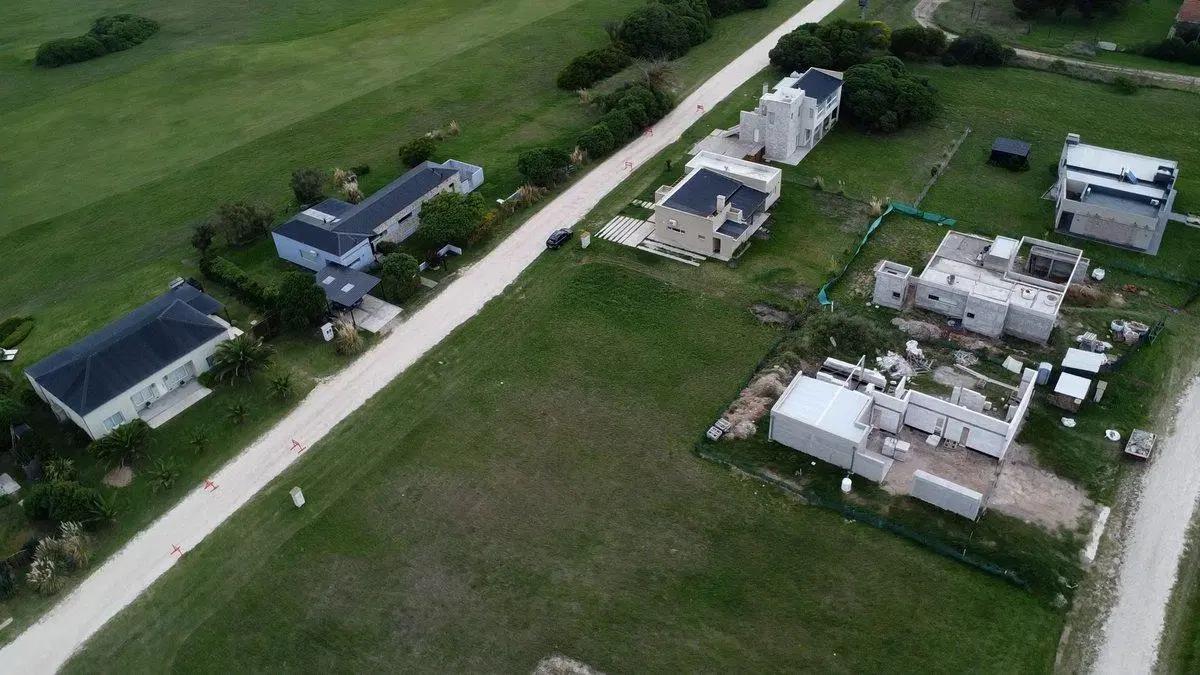 VENTA LOTE N 240 EN BARRIO MIRAMAR LINKS CLUB 2