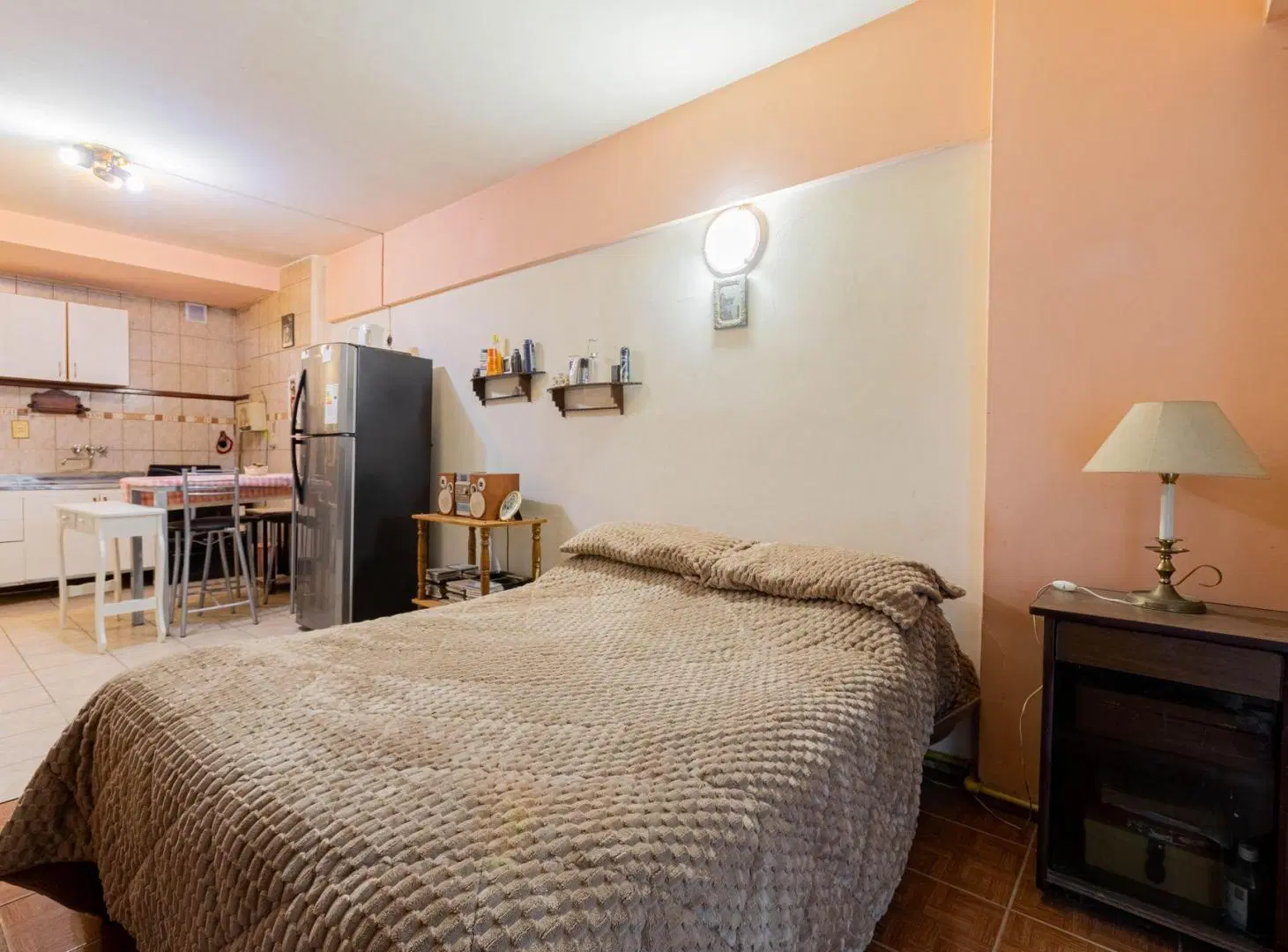 Venta departamento Monoambiente contrafrente 5