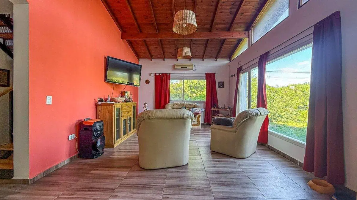 Venta casa 6 ambientes en Acantilados 400m del mar 5