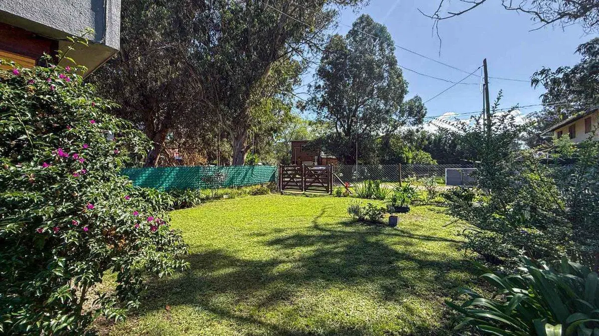 VENTA CASA 3 AMBIENTES PARQUE BRISTOL 5