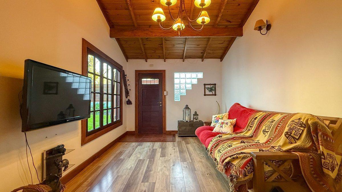 Foto de Venta Casa 3 amb Colinas de P Ramos semireciclada, imagen 2